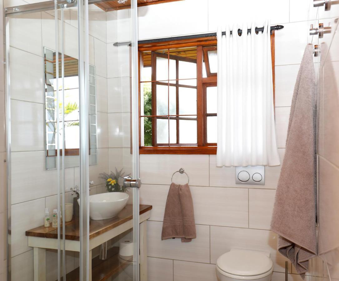 Big Tree House Lodge Knysna Bagian luar foto